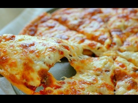 Видео: Как приготовить ПИЦЦУ 4 сыра на слоеном тесте / PIZZA