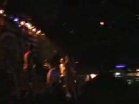 Видео: ЫшоЫшо- Пришла весна  (Белым цветом) (09.12.07, Точка)