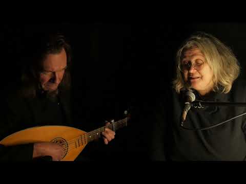 Видео: Колыбельная о дьяволе - Тикки А. Шельен и Игорь Лисов