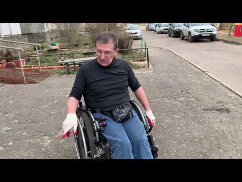 Видео: Обзор электроколяски на первом выезде.