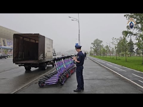 Видео: В Челябинске арестовали все прокатные электросамокаты