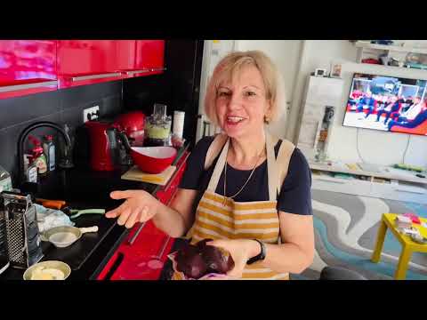 Видео: Диванный шеф повар 👨‍🍳 готовит кнёдели.