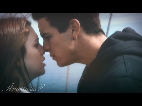 Видео: Ulises & Ainhоа - Поломанные