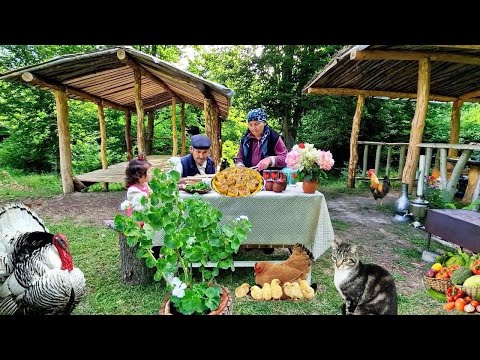 Видео: Готовим ХИНКАЛИ и ШТРУДЕЛЬ с курицей — просто и очень вкусно»