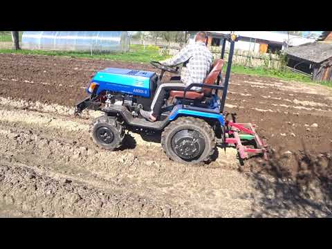 Видео: первая обработка  слепое окучивание