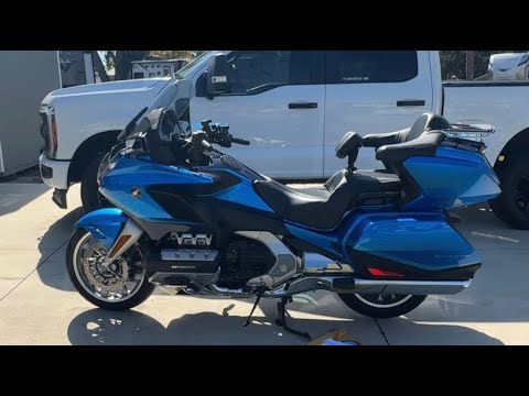 Видео: Хромированная эмблема #Goldwing для седельных сумок.. Этот мод действительно крутой! #SarasotaTim...