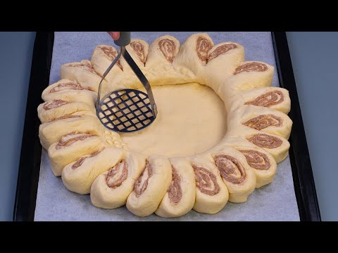 Видео: Любимый семейный рецепт! Десерт из слоёного теста всего за 10 минут.