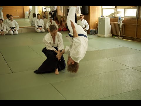 Видео: Дан тест. Экзамен 1-й Дан айкидо ёсинкан.