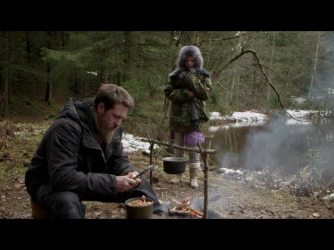 Видео: СУРОВЫЙ, НО В ТОЖЕ ВРЕМЯ ЧУВСТВИТЕЛЬНЫЙ ФИЛЬМ! Затерянные в лесах.  Фильм.  Мелодрама