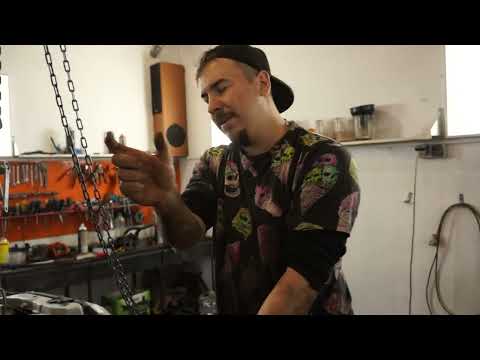 Видео: Suzuki Grand Vitara Замена двигателя