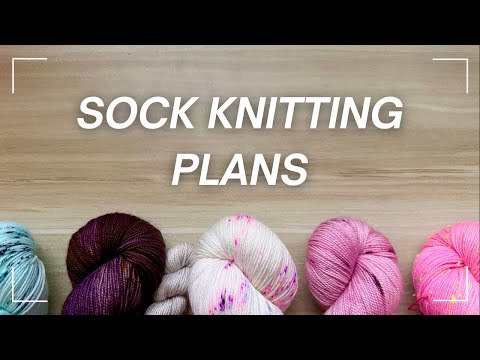 Видео: Схемы вязания носков! Кружевные носки с косами — The Sock Project — Подкаст о вязании — Сара Шеймс