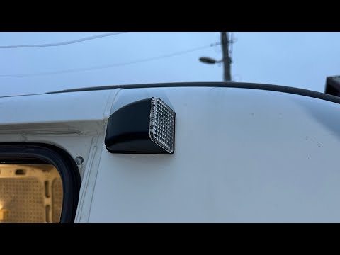 Видео: Установка дополнительных габаритных огней в автомобиль Рено мастер.