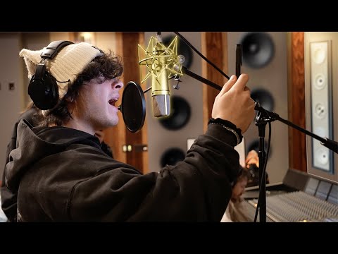 Видео: мы создали самую безумную песню