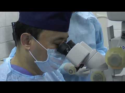 Видео: Пересадка роговицы помогла спасти глаз пациенту университетской клиники КазНМУ