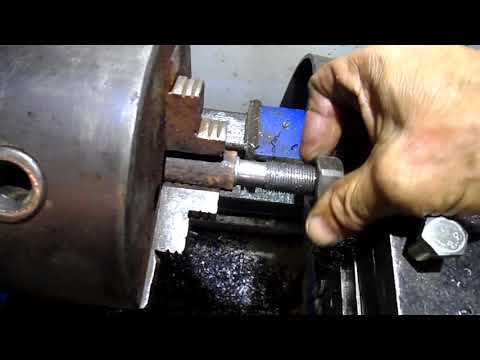 Видео: Научил станок резать резбы. Нарезание резьбы на самодельном токарнике