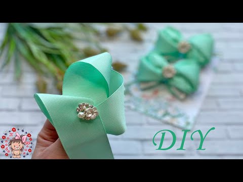 Видео: ОБОЖАЮ эту МОДЕЛЬ бантика! Канзаши МК! / I LOVE this bow MODEL! Kanzashi MK!