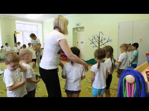 Видео: Физкультурное занятие в старшей группе