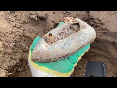 Видео: Немецкий бункер и его содержимое. Раскопки Сталинград