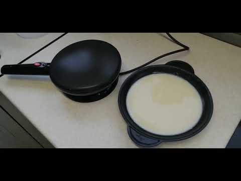 Видео: Любимая блинница, в пользовнии год. Обзор блинницы REDMOND RSM-1410.