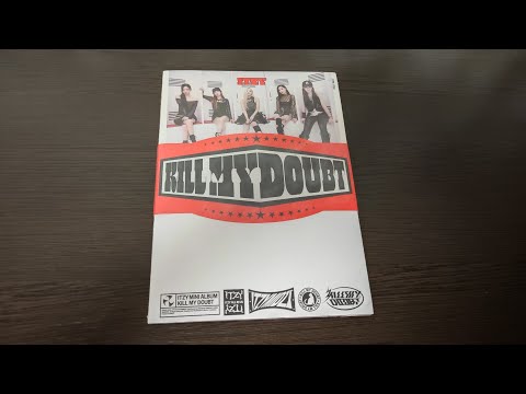 Видео: Распаковка альбома ITZY/ Unboxing ITZY - KILL MY DOUBT (STANDARD)