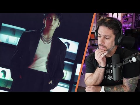 Видео: Реакция режиссера - Чонгук - «Рюмка слез» [Golden DeepDIve]