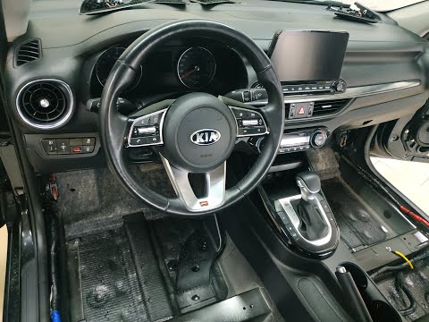Видео: Обзор KIA Cerato IV (2018-2021) с разобранным салоном.