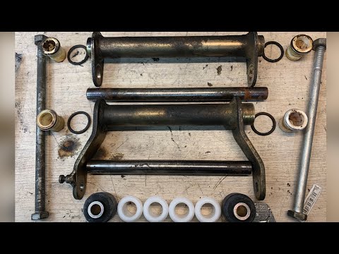 Видео: Тут я чиню подвес на Piaggio Typhoon 125 (пиагио тупхун биг блок)