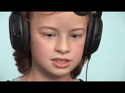 Видео: «Я нарисую страну». Детская эстрадная студия «Апельсин». 2013.