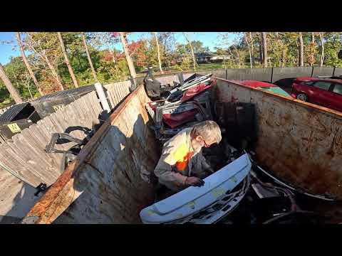 Видео: Сегодня загрузили в пункте приема металлолома Honey Hole.