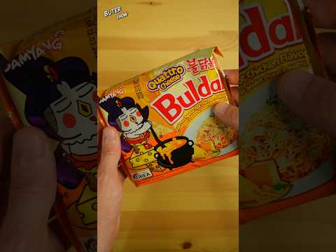 Видео: Пробую Самую Сырную Лапшу Buldak 🧀 #shorts