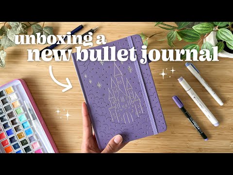 Видео: Распаковка НОВОГО журнала Bullet Journal!! ౨ৎ Вдохновение для начинающих в Bullet Journal 2025 пр...