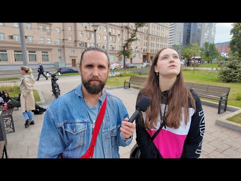 Видео: ВОПРОСЫ ЗА БАБОСЫ В МОСКВЕ / НЕГОДЯЙ TV