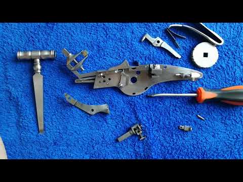 Видео: Колесцовый замок. Устройство замка, особенности конструкции спускового механизма (Wheellock device)