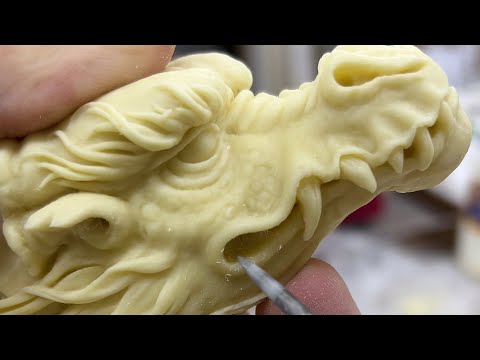 Видео: Процесс создания скульптуры ДРАКОНА и КАРПА КОИ. Настольный сувенир за ПОЛ ЛЯМА. 