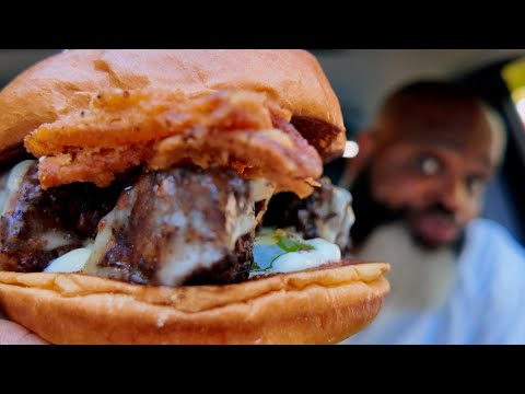 Видео: НОВЫЙ обзор стейк-наггетсов от Arby's!
