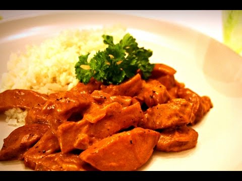 Видео: Строганофф из вареной колбасы