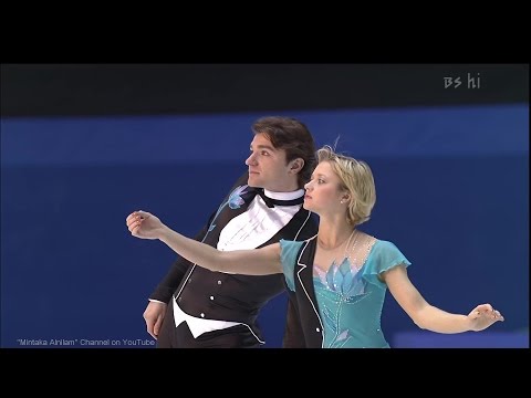 Видео: [HD] Berezhnaya & Sikharulidze "Charlie Chaplin medley" 2000/2001 GPF Round 1 FS  - Елена Бережная..