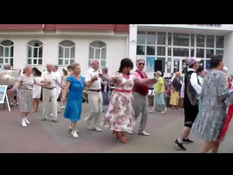 Видео: Как Танцевать КРАКОВЯК!