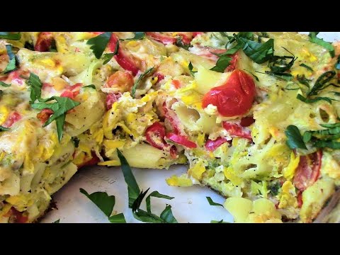 Видео: Запеканка из макарон с кабачками - вкусный завтрак.