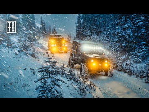 Видео: ПОПАВШИЕ В МЕТЕЛЬНУЮ БУРУ, разбили лагерь на высоте 6600 футов