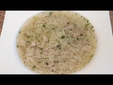 Видео: Вкусный домашний #куринный суп с лапшой  🥣 Delicious #Noodlesoup