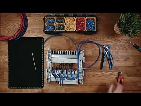 Видео: Простой трехфазный электрощит. Рисунки+Сборка. #красиваясборкаэлектрощита#Трехфазныйщит