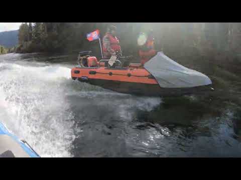 Видео: Новинка сезона, водометный РИБ Тримаран 420
