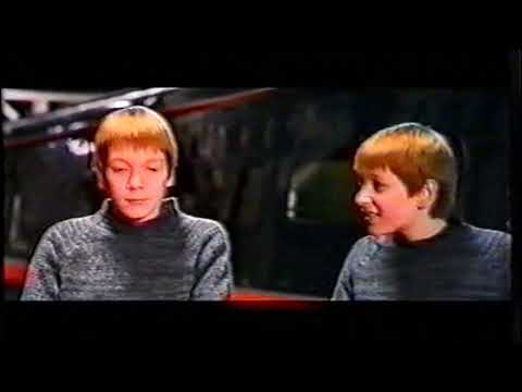 Видео: Отрывок из к/ф "Гарри Поттер и Философский камень" (2001) (VHS) (одноголосый перевод - Визгунов)