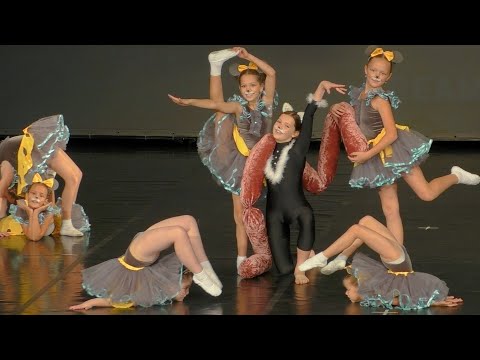 Видео: "Ценители колбасных изделий"