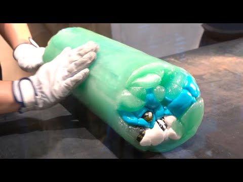 Видео: Удивительные конфеты ручной работы - Акула - японская уличная еда