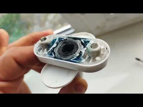 Видео: Правильная смазка оконной фурнитуры и резиновых уплотнителей.