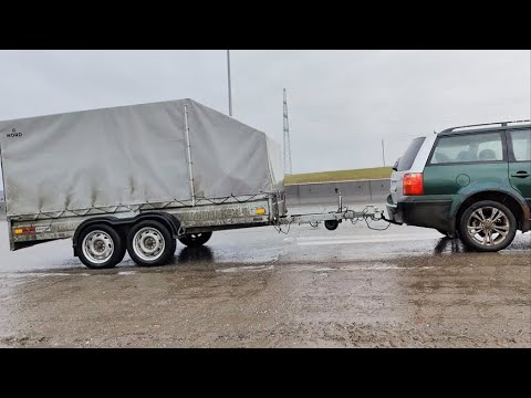 Видео: Неправильная загрузка с перегрузом прицепа