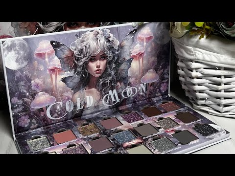 Видео: Зимний макияж палеткой Ensley Reign Cold Moon 🌙