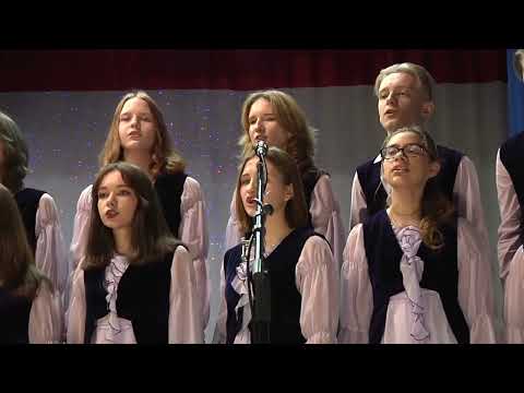 Видео: "Біля тополі", автор Петро Солодуха.